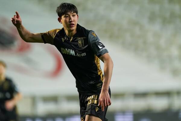 191cmの長身を武器にstvvで覚醒する原大智 ベルギーで制空権を握り前線の起点に 22年1月29日 エキサイトニュース