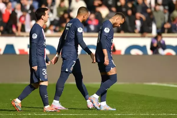 メッシ、ネイマール、ムバッペ時代のPSGはまとまっていなかった？　2022年に加入したヴィティーニャは「誰もが自分のために走っていた」