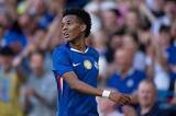 「2026W杯は悔しいメンバー外　セレソン期待のヤングスターが見つめる未来「目標はバロンドール、CL、W杯での優勝だ」」の画像1