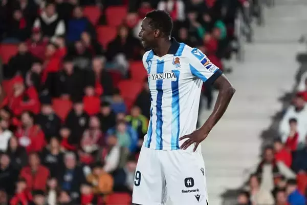 2000万ユーロで獲得したのに、“49試合で4ゴール”のみ……　今季もソシエダで224分しか出番がない忘れられたFWの今後は