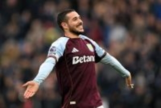 ブエンディアが90+5分に劇的決勝点！　好調アストン・ヴィラが上位対決を制し、プレミア5連勝　アーセナルはトロサール弾で追いつくも終盤耐え切れず