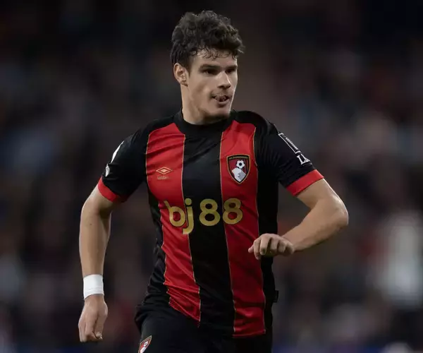 リヴァプールはボーンマスDFケルケズ獲得に向けて本格的な交渉開始へ　今季マンC戦では衝撃の2アシストで勝利に貢献