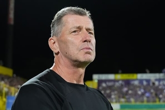 ヴィッセル神戸、スキッベ監督の就任を発表！　2025シーズンまで広島を指揮した名将の新たな挑戦が始まる　「再び、日本一のチームを目指しましょう」