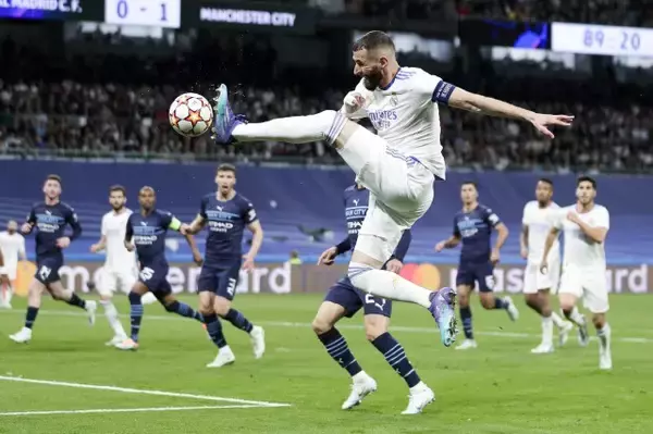 「［特集／欧州決戦クライマックス 02］昨年はモドリッチ、今年はこの男　名実ともに大黒柱となった“完全体ベンゼマ”」の画像