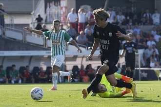 「ケイトは並外れている」　《5戦3ゴール3アシスト》と止まらぬ中村敬斗に覚醒の時がきた