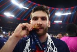 PSGは非売品とするも……　アーセナルがジョージア代表FWクヴァラツヘリア獲得に動き出す