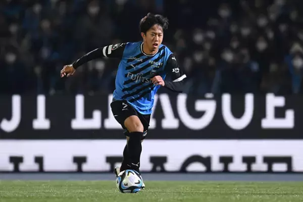 後方からの配給役となる佐々木旭　大卒2年目のDFが川崎でレギュラーをつかむ