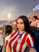 「AIじゃなかったのか！」　W杯中継で話題沸騰のパラグアイ美女　世界的スターへの階段を上り始める