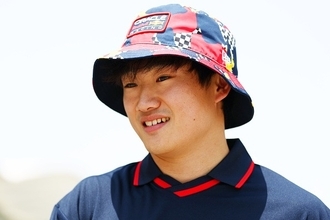 F1カタールGP予選でレッドブルの角田裕毅がまさかのQ1敗退　0.289秒の壁が立ちはだかる