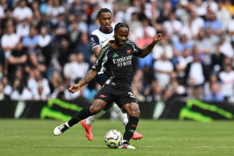 リヴァプール、マンC、チェルシーに在籍歴があるアーセナルMFスターリング　4つの異なるクラブでCLを戦った最初のイングランド人選手に