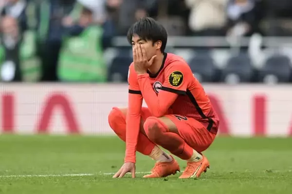 “94%”のサッカーファンが三笘にPK与えられるべきと回答　「Noと答えるのはスパーズサポーターだけ」