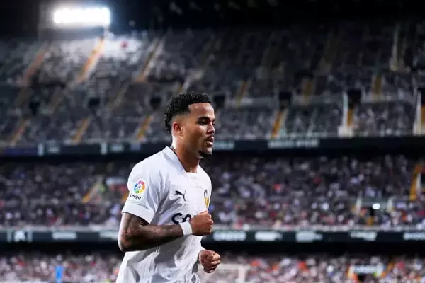 クライファートがボーンマスと契約間近　昨季バレンシアで輝きプレミアリーグ初挑戦へ