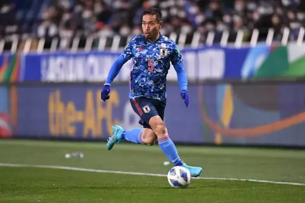 辛辣意見も振り払う存在感を発揮　長友佑都が強度高く左サイドに蓋をした