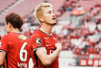 今季6ゴール4アシストの鈴木優磨はなぜ選外に？　日本代表のFWに与えられるタスクとかみ合わない“鈴木の強み”