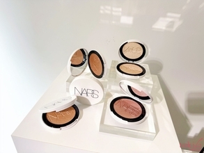 【試してみた】NARSの光を操るシリーズからルミナイジングパウダーが登場！