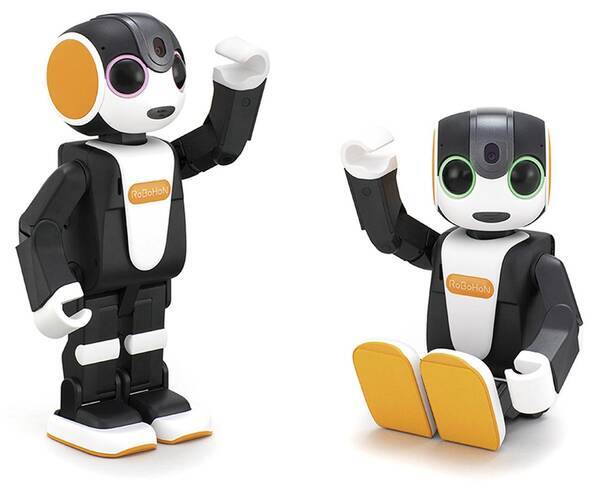 見守りロボットはここまで進化 お手頃価格になった新型ロボホン 19年5月1日 エキサイトニュース
