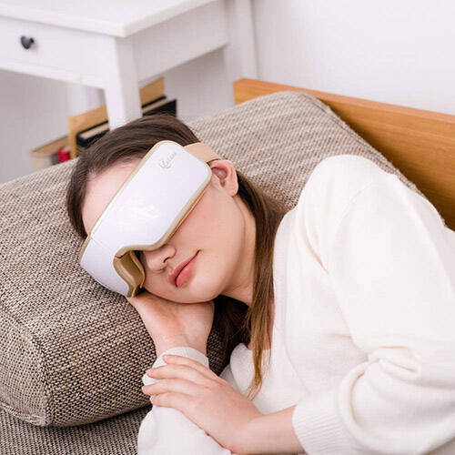 自宅ですぐ試せる眼精疲労ケア６選 マッサージの方法 目に効く食材 おすすめグッズまで 年4月24日 エキサイトニュース