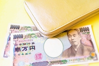 「金運」を遠ざけているかも？ なぜか出費が重なる…金運が停滞しがちな家で見かける「インテリア」の傾向とは？