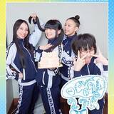 「新しい学校のリーダーズ 海外フェス本番30分前に「セトリ変更」の衝撃！ 舞台裏を語る」の画像1