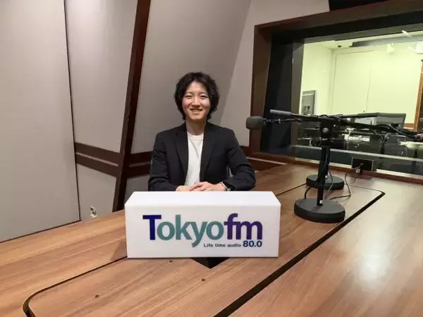 通勤時や運動中に最適！曲を聴きながら“周囲の音"も把握できる「骨伝導イヤホン」とは？