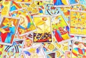 12星座×タロット占い「山羊座（やぎ座）」2025年11月10日（月）～11月16日（日）のあなたの運勢は？ 総合運・開運メッセージ