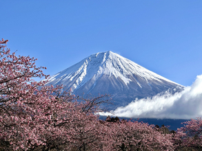 「富士山は“日の入り30分前”が最高!?」「山頂のカップラーメンは格別…？」リスナーが語る「富士山」体験記