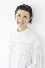 はな モデルになったきっかけは母からの「家ダニになるかバイトをするか」発言…!? 17歳で専属モデルに