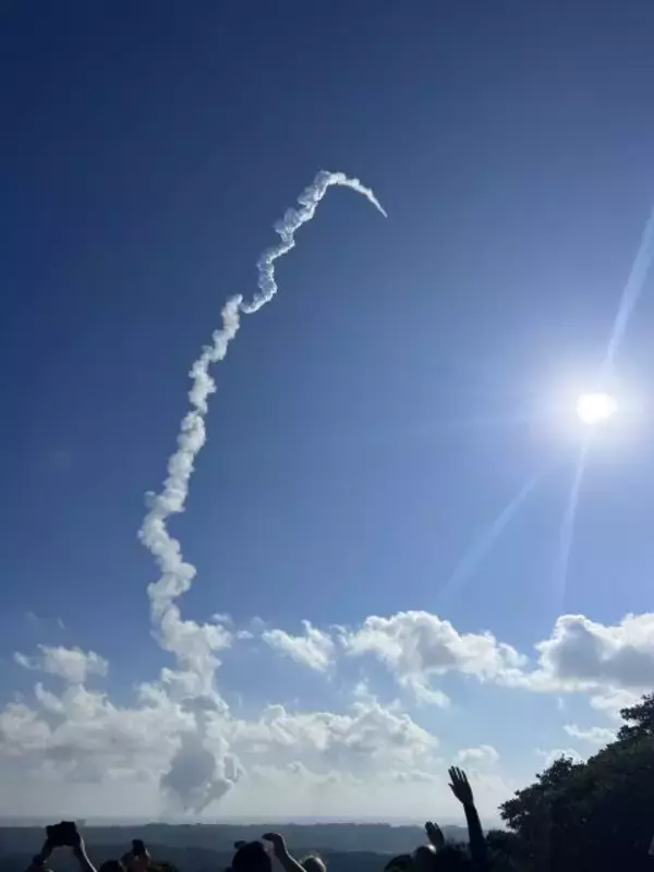 「「ロケット」に魅せられ「種子島」へ移住＆転職！ 関西から移住した男性が語る“宇宙の仕事”とBBQを楽しむ島暮らし」の画像