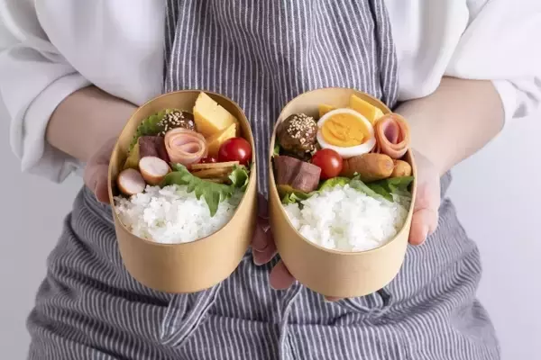 「蓋を開けたら海苔で“キライ”」「亡くなった祖父の味」…忘れられない「お弁当」の思い出