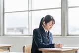 「【心理テスト】自分では気づかない「意外な弱点」も？ “梅の香り”でわかる!? あなたの「試験本番の集中力」チェック」の画像1
