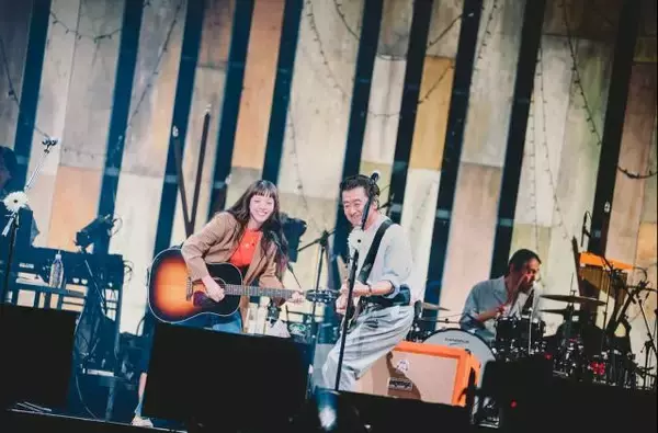 「伝説の一夜がラジオで蘇る！桑田佳祐企画 一夜限りの"フォーク・ソング愛"を「FM FESTIVAL」で追体験」の画像