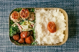 お弁当の冷凍食品「手抜きだと思わない」が8割以上…吉田明世、学生時代のお弁当エピソード明かす「すごく反省した」