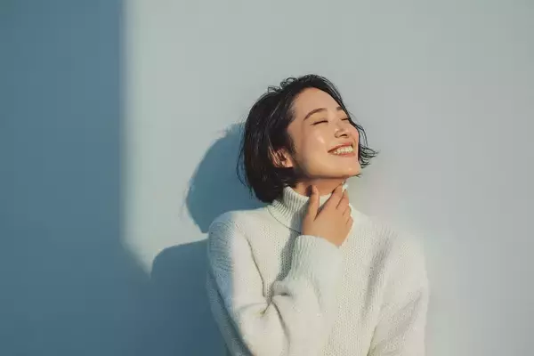 【心理テスト】友達にも気づかれないあなたの「密かに好かれる理由」診断！ 選んだブレスレットでわかる!? あなたの隠れた魅力