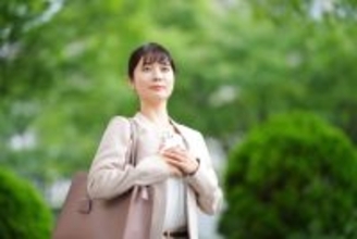 マッチングアプリの相手と初対面、空港の係員が鬼の形相で…人生で「最も心臓がバクバクした瞬間」は？