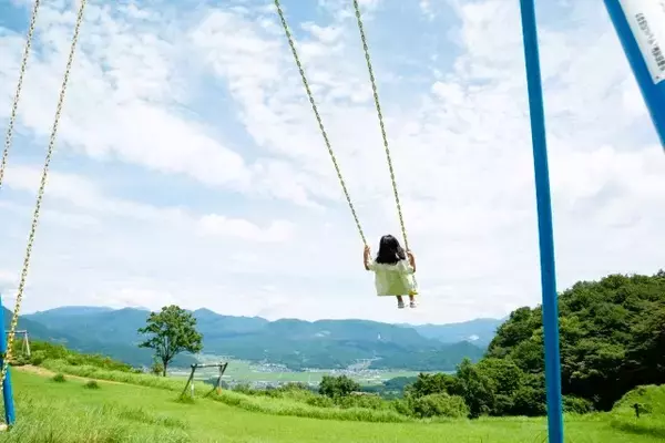 心理テスト◆「ブランコから降りるタイミング」でわかる!? あなたの「挑戦するきっかけ」診断