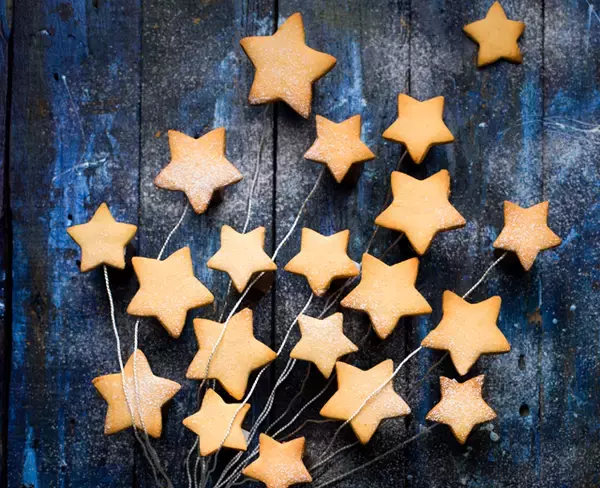 今日の運勢は？ ★11月20日（木）12星座占いランキング！ 第1位は射手座（いて座）！ あなたの順位は何位…!?