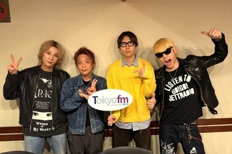 go!go!vanillas牧 達弥、作詞の原点は「吉田拓郎」!? メンバー4人が明かす“人生を変えた1曲”とは？