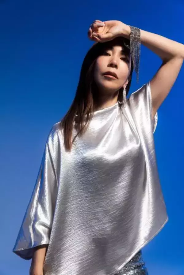 露崎春女×T.Kura×michicoが再集結！ 30周年ベストが証明する「本物のR&B」の血統