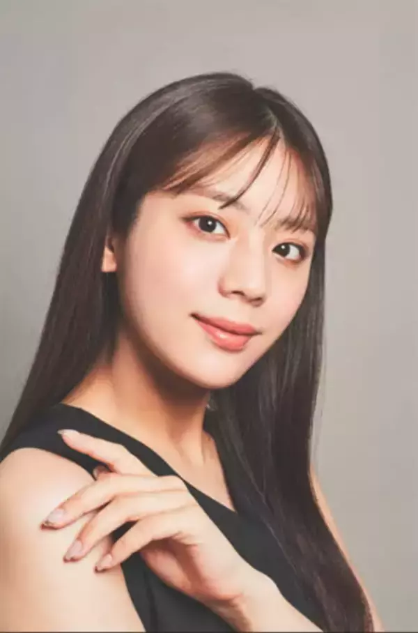 「自宅でサロン級のケアが!? 貴島明日香、痛みレス家庭用脱毛器「フレアタッチ プロ」新アンバサダーに！ 自分史上最高のツルスベ肌へ」の画像