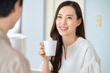 「【心理テスト】言いたいことが言えずにモヤモヤ…あなたの「本音が言えない“いい人仮面”」度チェック」の画像1