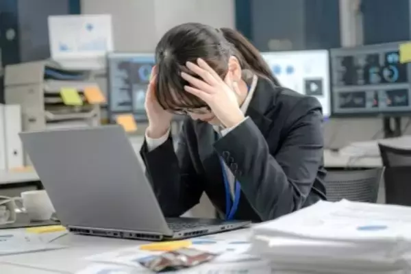 「残業＝偉い」はもう古い？ 9割が疑問に思う「長時間労働」…職場の古い価値観、“働き方”の本音