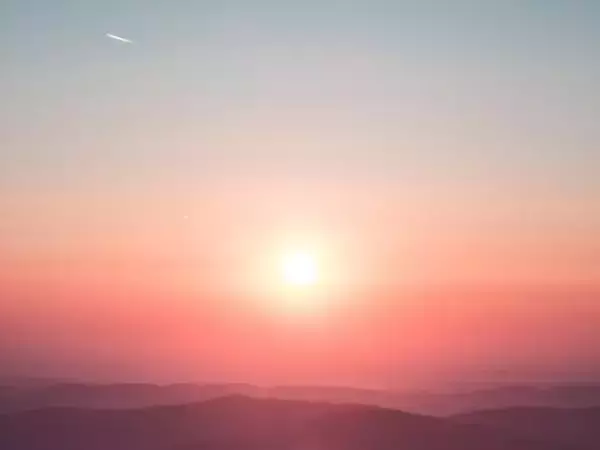 今日の運勢 4月14日（火）12星座占いランキング第1位は魚座（うお座）！ あなたの星座は何位…!?