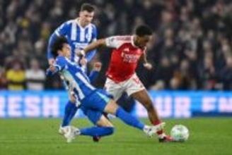 三笘薫が左足首負傷で途中交代　解説者「完全にひねりましたね」「ちょっとまずいな」