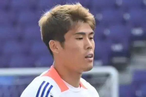 冨安健洋が今季限りでアヤックス退団へ　現地メディア「残る可能性は低い」　右SBの後任探しを開始