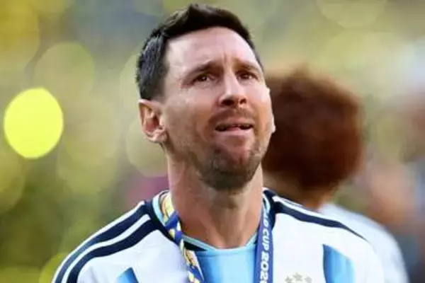 メッシが感謝の投稿「アルゼンチン人であるという誇り」　スペインに祝福の言葉も