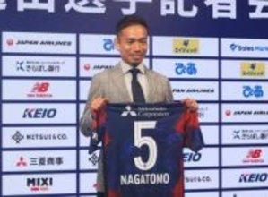 【日本代表】長友佑都が選出への賛否両論に「みんなＷ杯が終わるころには称賛しかない」