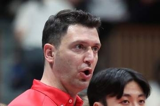【バレーボール】８強で終戦の日本　アクバシュ監督「もっと安定したプレーが…」