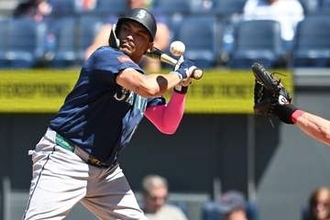 【ＭＬＢ】元チームメート同士が死球を巡って罵倒合戦「クソ負け犬」「誰もお前のことは好きじゃない」＝米報道