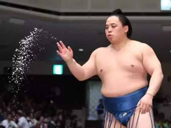 【大相撲】琴栄峰　埼玉栄高の同期・若ノ勝下し１敗キープ「土俵に上がったら殺し合いだと思っているので」