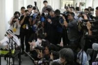 芸能界でもイラン情勢の影響じわり 「話すのはリスク」芸能イベントで囲み取材中止も